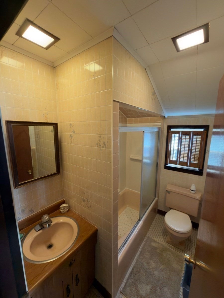 14 Irwin St, Winthrop, MA, 14 Irwin St, Winthrop, MA Photo #20