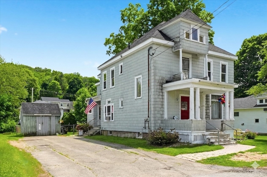 36 Oxford Ave