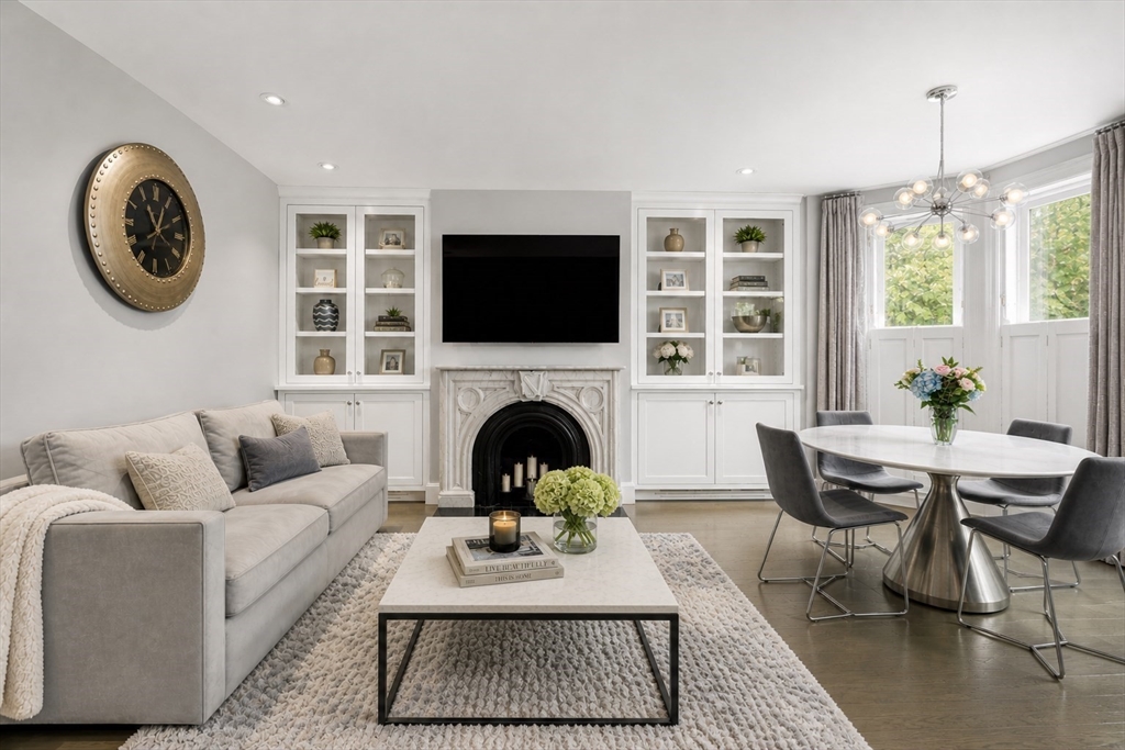 194 W Brookline Street 1