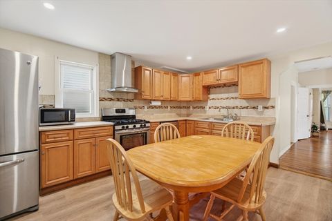 Photo of 16 Florence Street #2, Somerville, MA 02145 (MLS # 73522739)