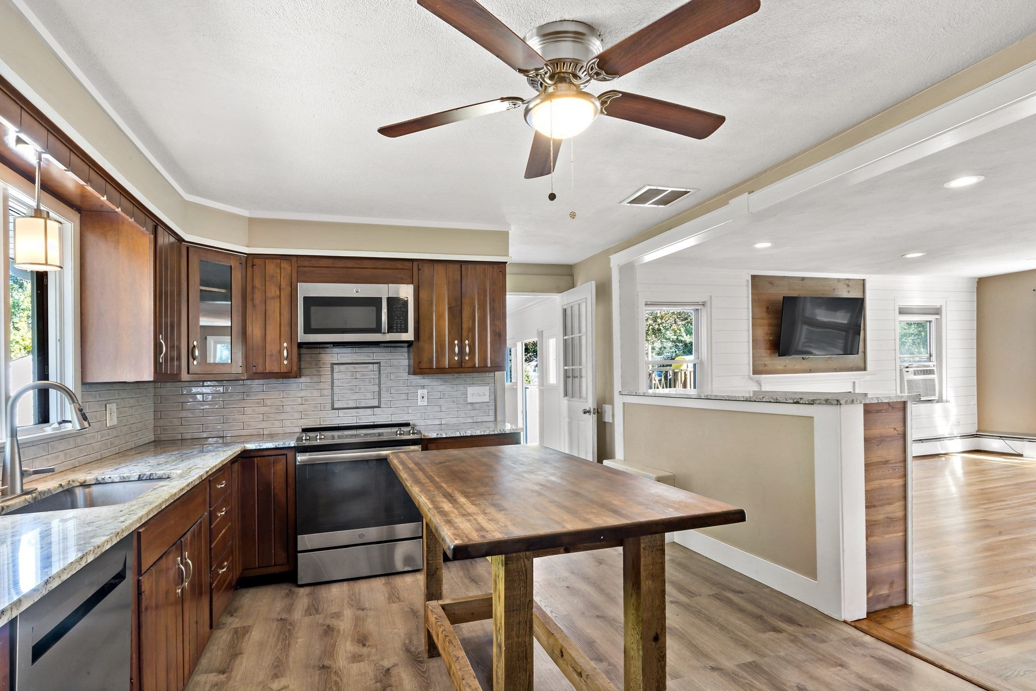 21 Miriam Dr, Attleboro, MA, 21 Miriam Dr, Attleboro, MA Photo #8
