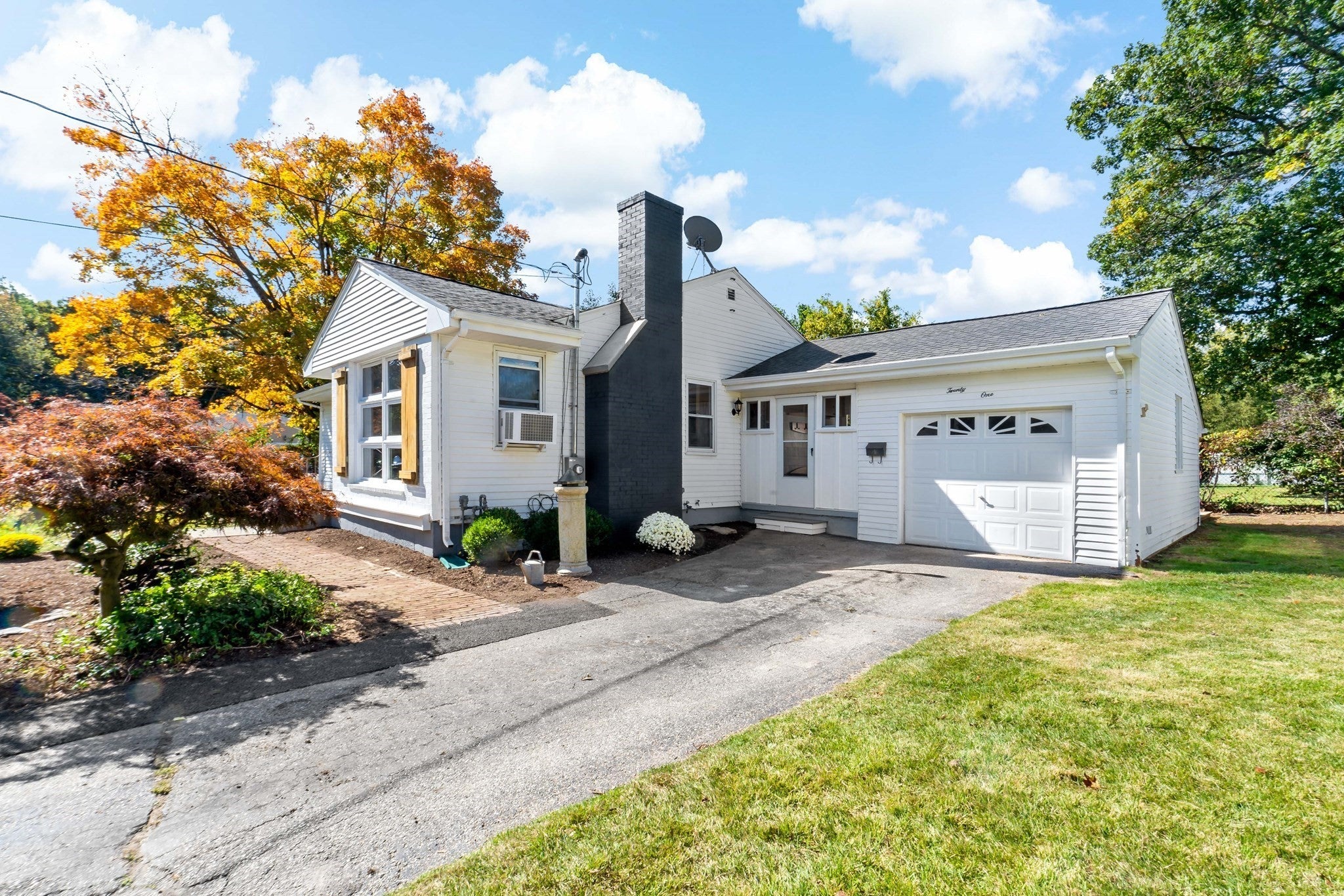 21 Miriam Dr, Attleboro, MA, 21 Miriam Dr, Attleboro, MA Photo #3