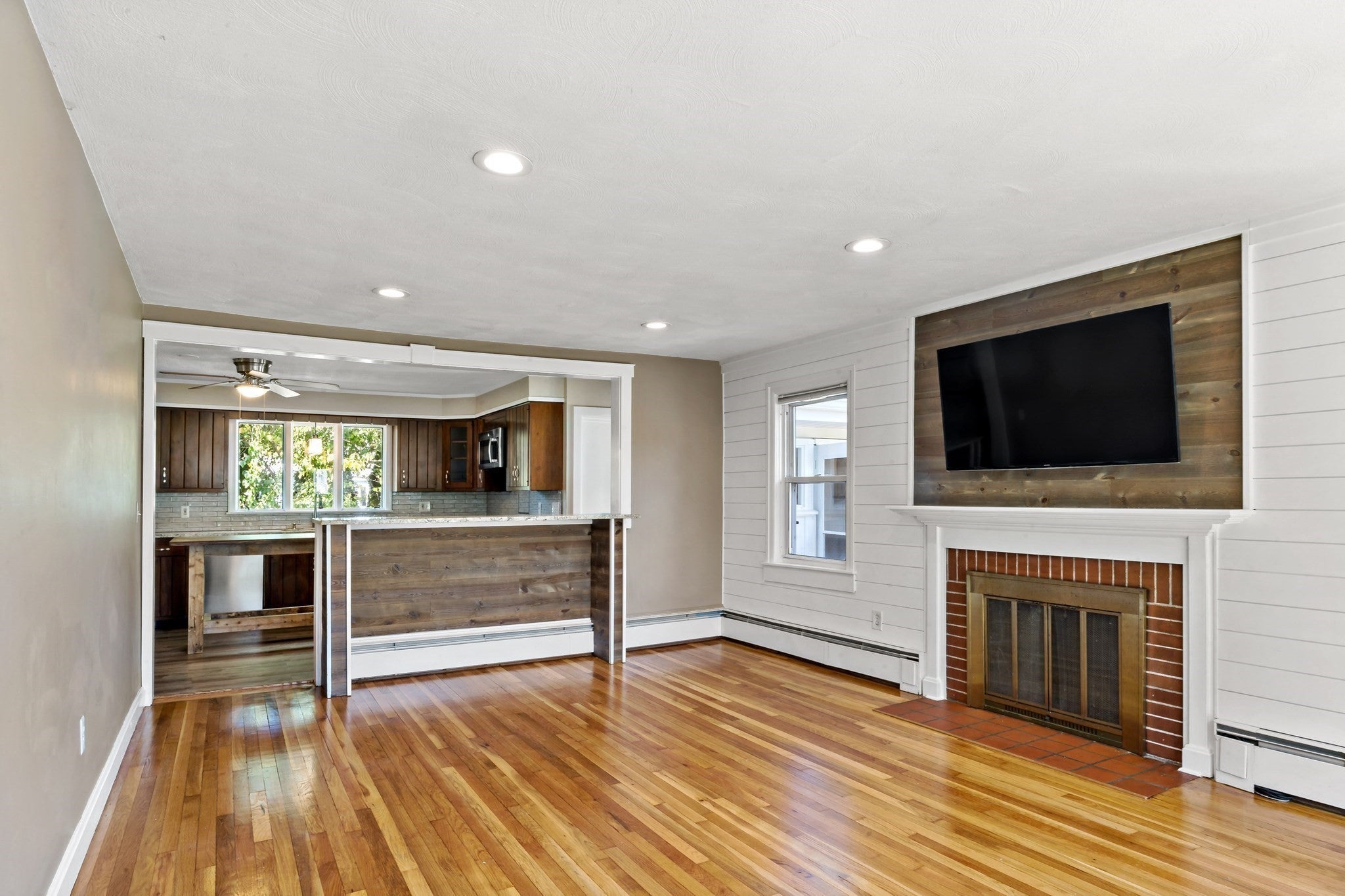 21 Miriam Dr, Attleboro, MA, 21 Miriam Dr, Attleboro, MA Photo #7