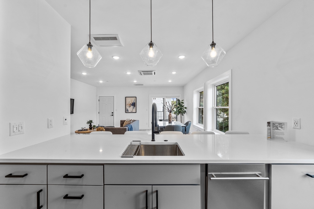 208 Spencer AVE #7, Chelsea, MA Photo #12
