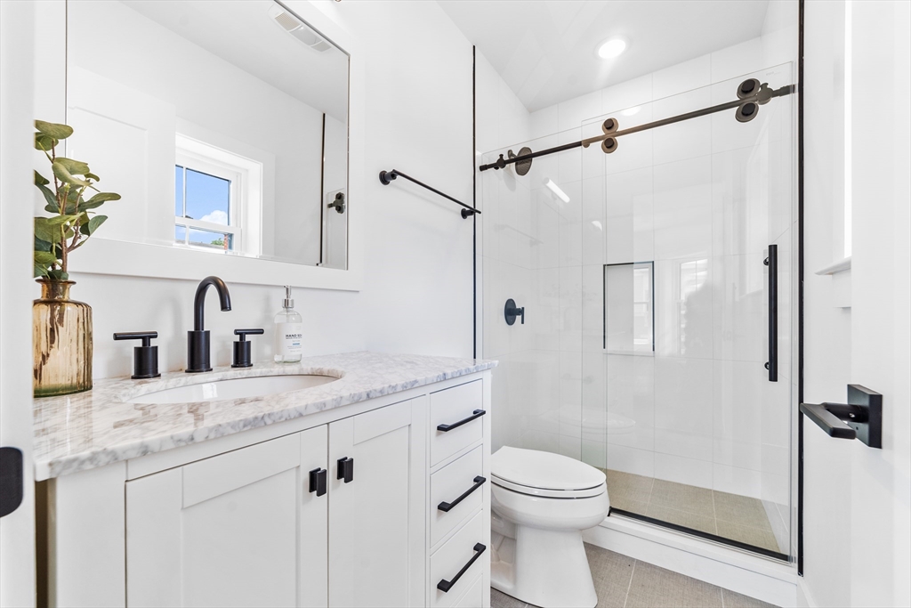 208 Spencer AVE #7, Chelsea, MA Photo #22
