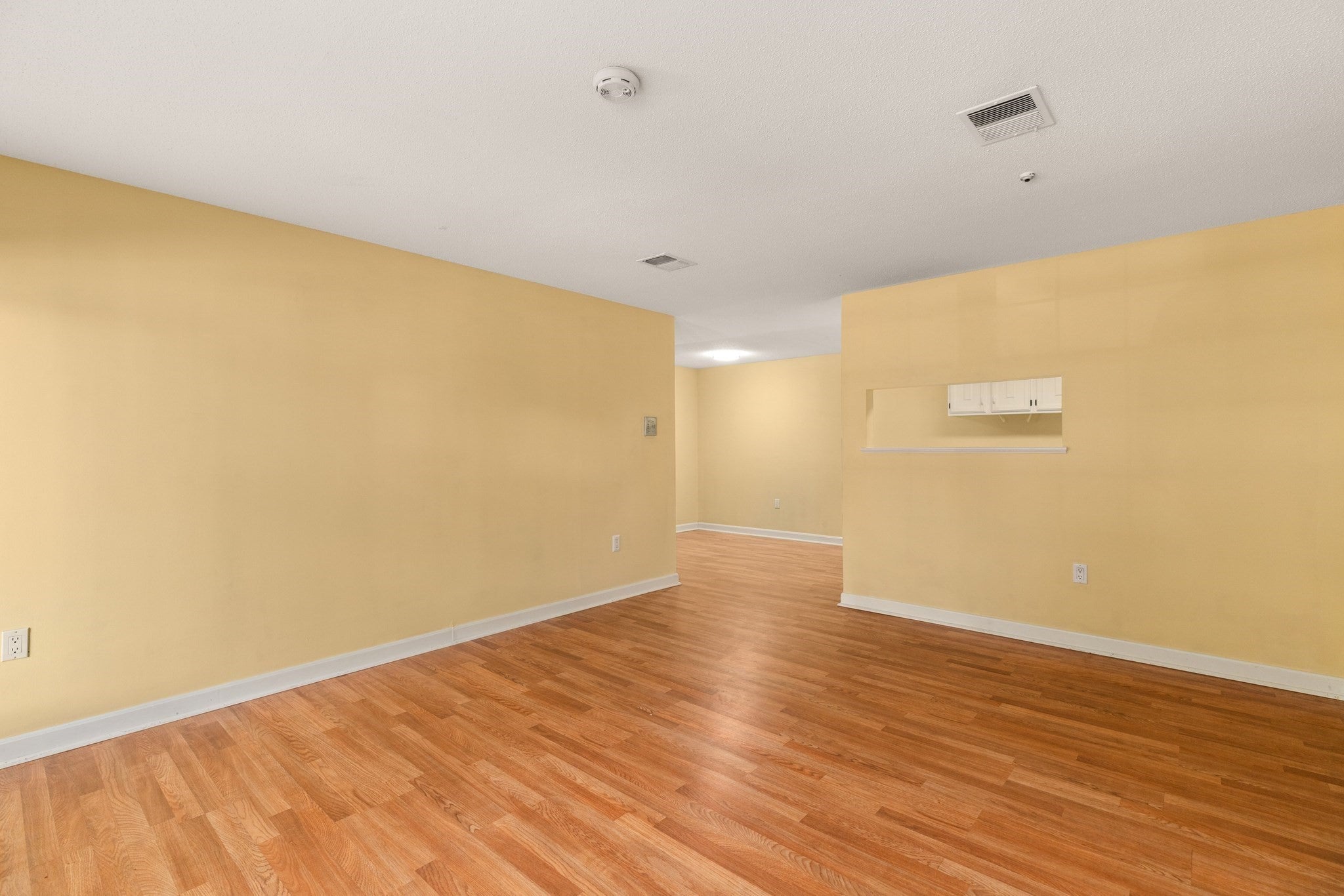 17 Walden Dr 1