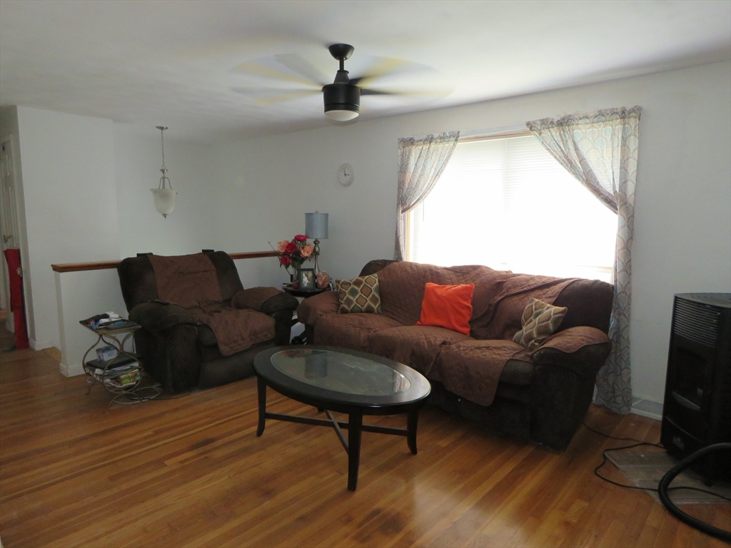 28 Savoy St