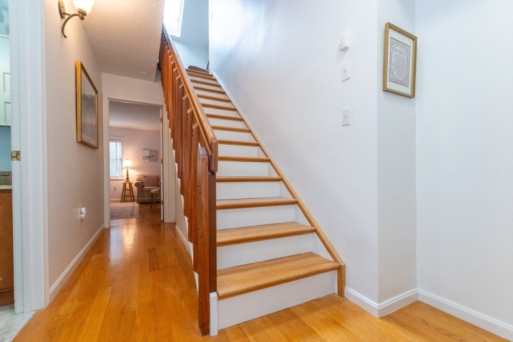 1200 Lagrange St 1206