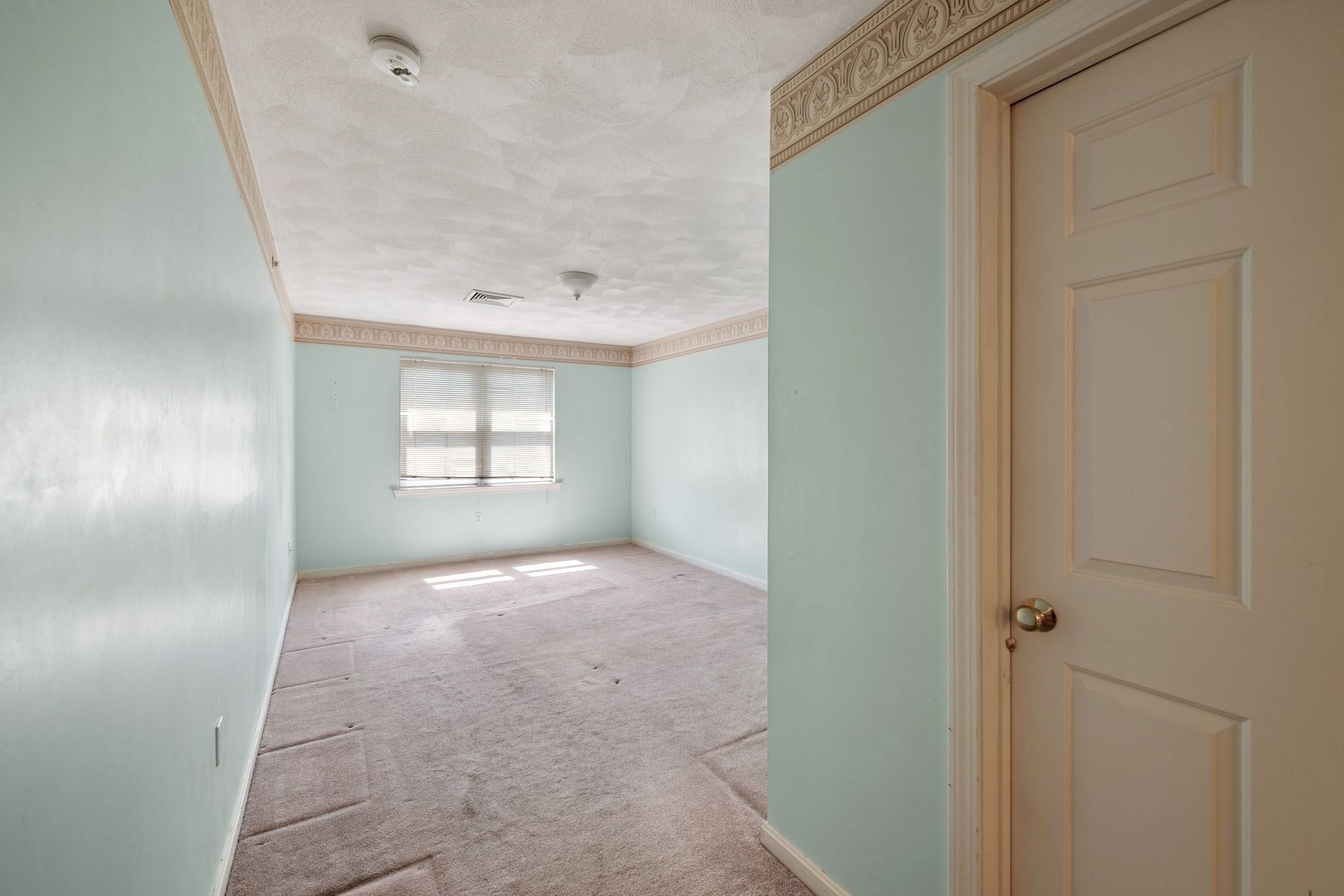 107 Foster St #304, Peabody, MA, 107 Foster St #304, Peabody, MA Photo #9