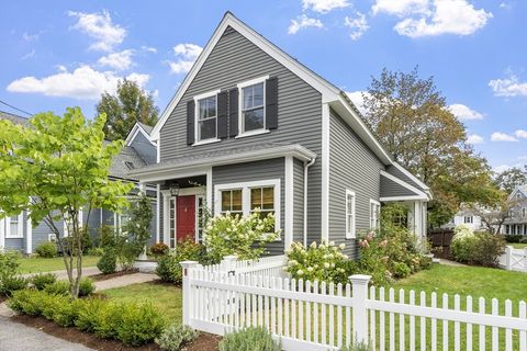 27 Pine St Concord MA 01742