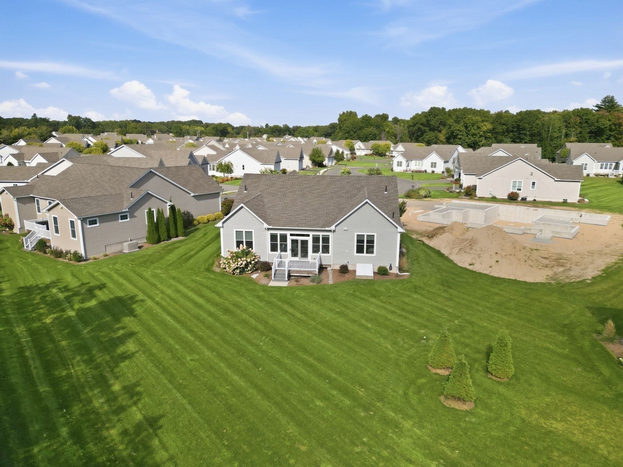 16 Ribbon Grass Ln #16, East Longmeadow, MA, 16 Ribbon Grass Ln #16, East Longmeadow, MA Photo #3