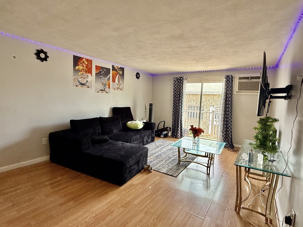 8 Kenmar Drive 72