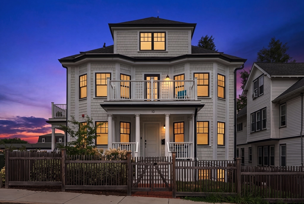 8-10 Sycamore St 8C