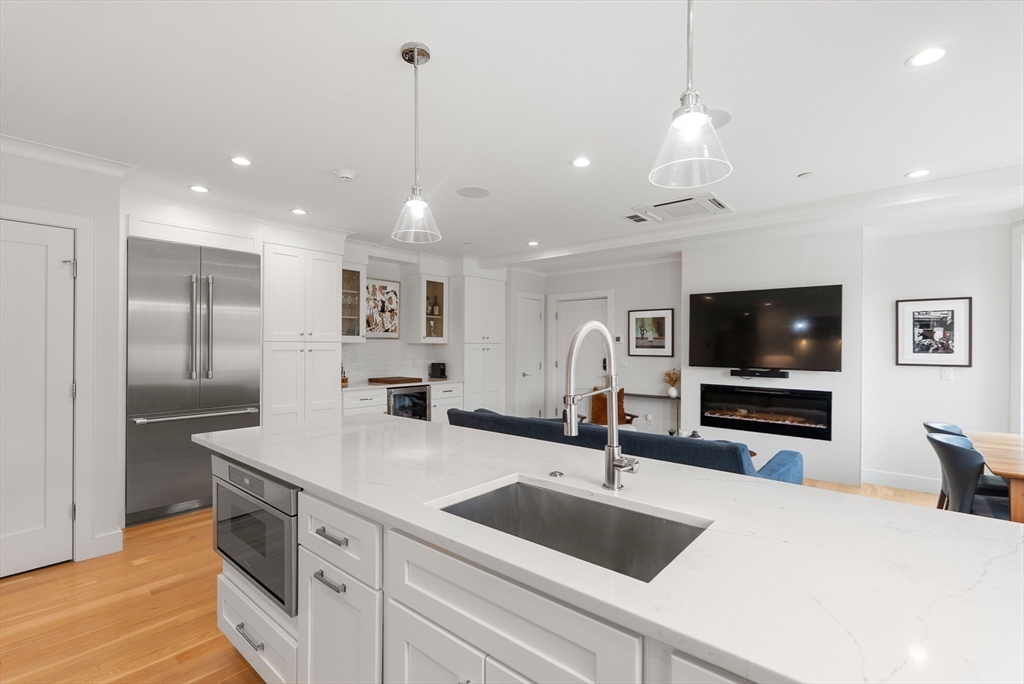 8-10 Sycamore St 8C
