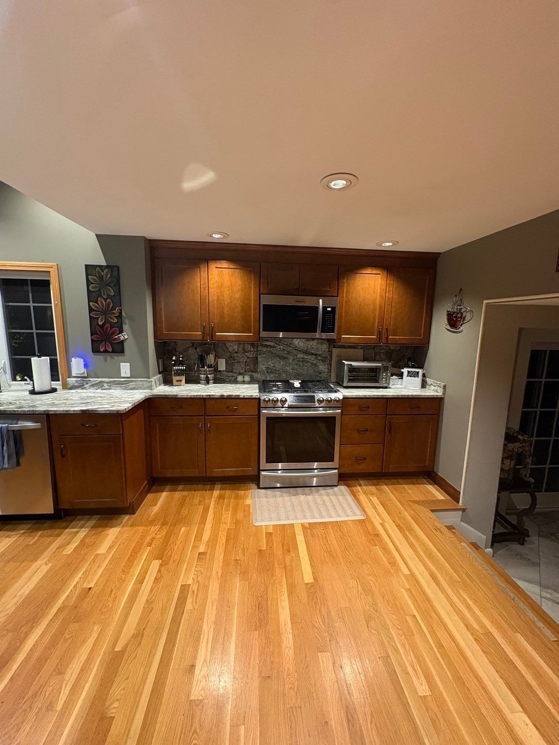 24 Tumelty RD, Peabody, MA Photo #11