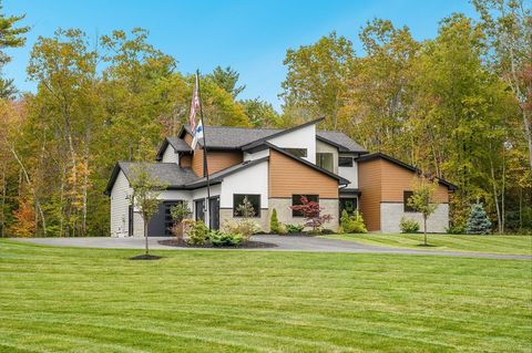 47 Old Military Road Rindge NH 03461