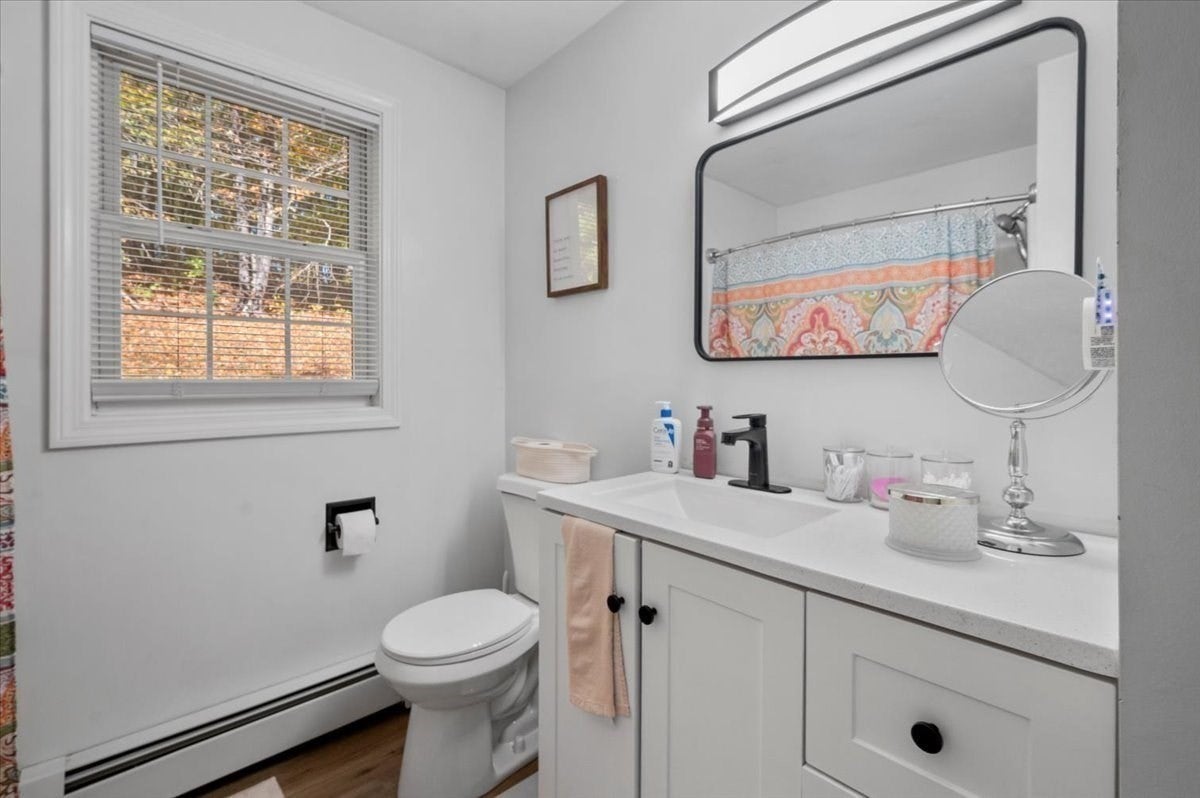 424 Dennison Dr, Southbridge, MA Photo #28