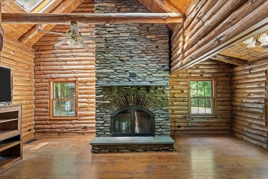 34 Edwards Mill Road, Chester, NH Photo #5