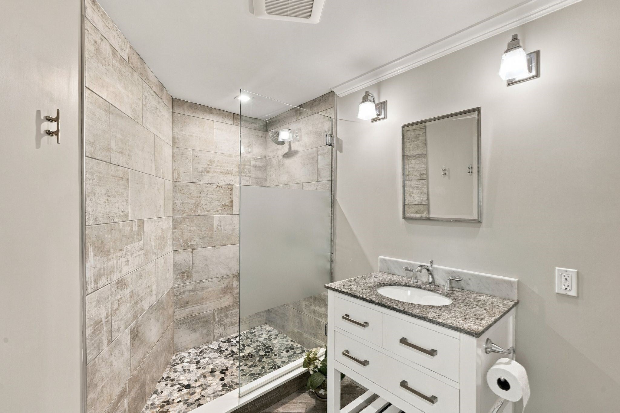 15 Indianhead Cirlce Cir, Marblehead, MA, 15 Indianhead Cirlce Cir, Marblehead, MA Photo #22