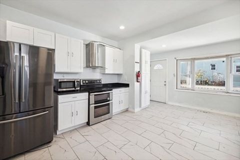 Photo of 79 19th Street #A, Lowell, MA 01850 (MLS # 73494060)