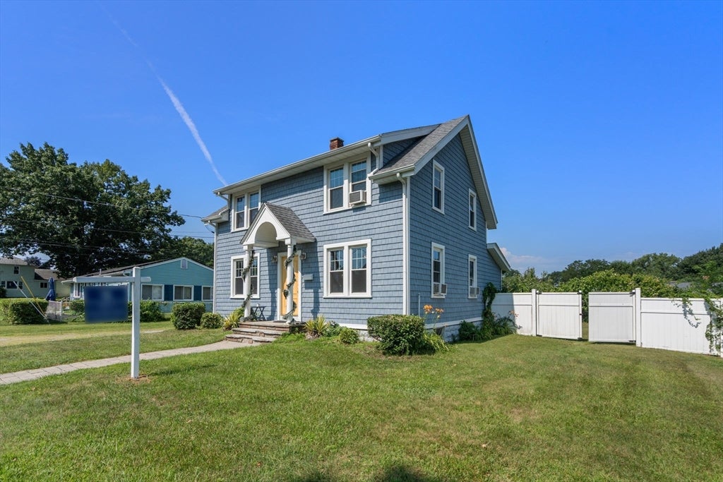32 Wilmont St
