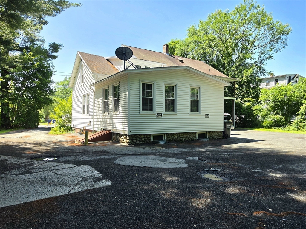702-704 Main St