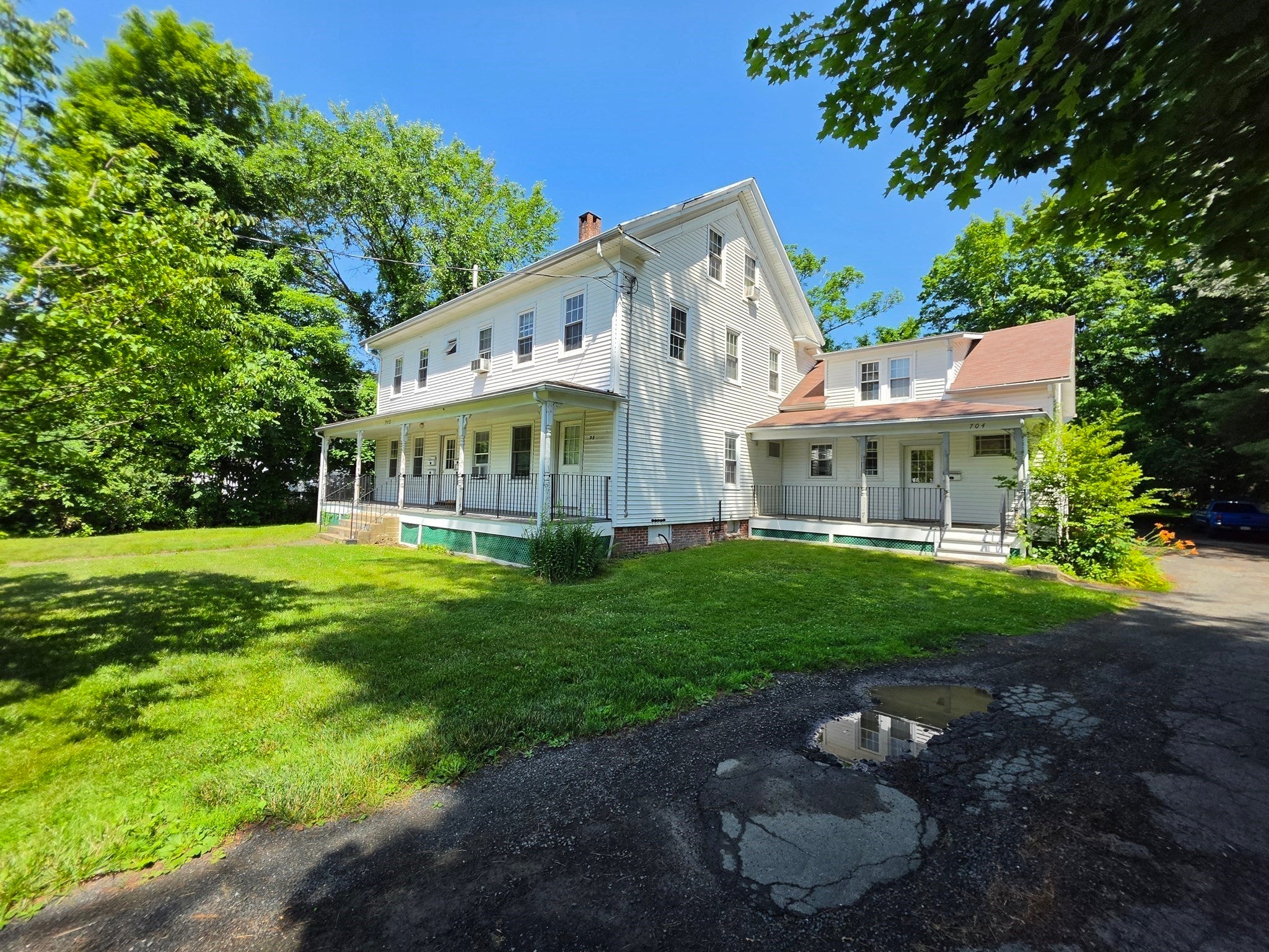 702-704 Main St