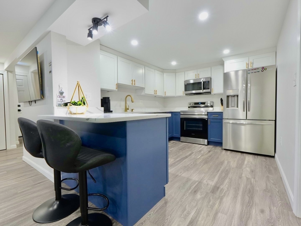 462 American Legion Hwy