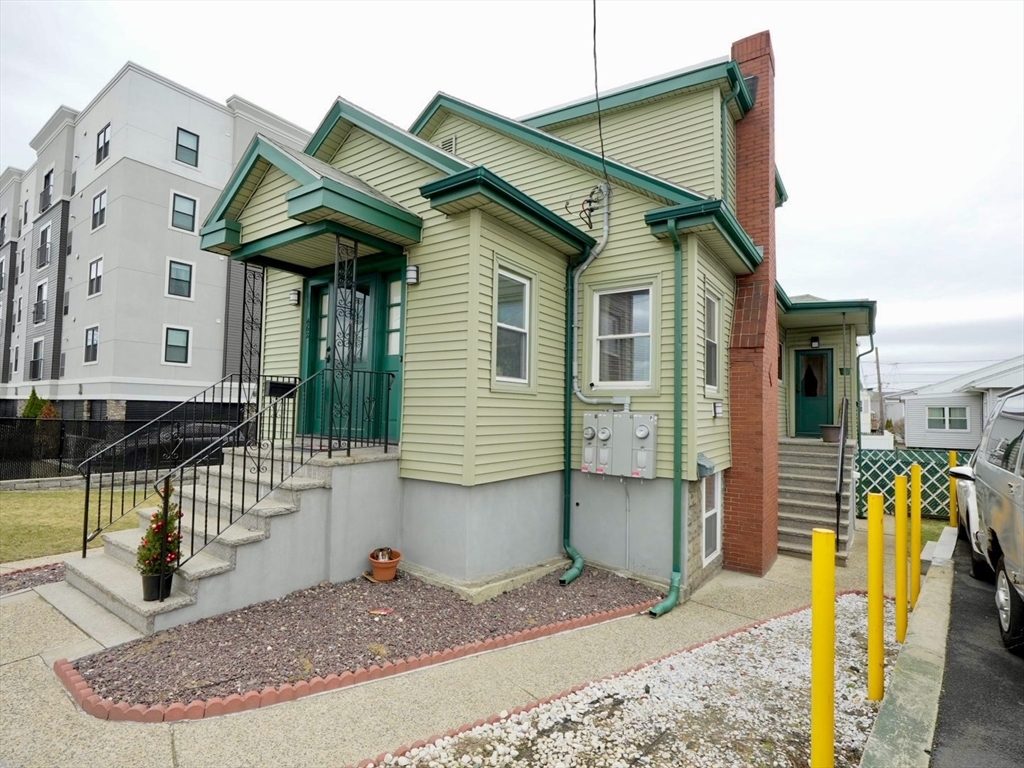 462 American Legion Hwy