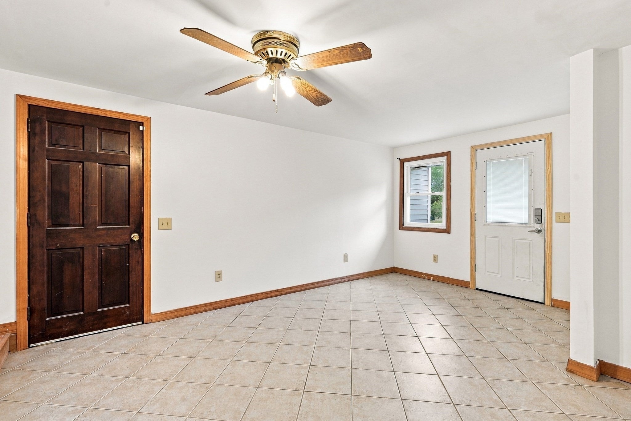 45 Campbell Dr, Easthampton, MA Photo #8