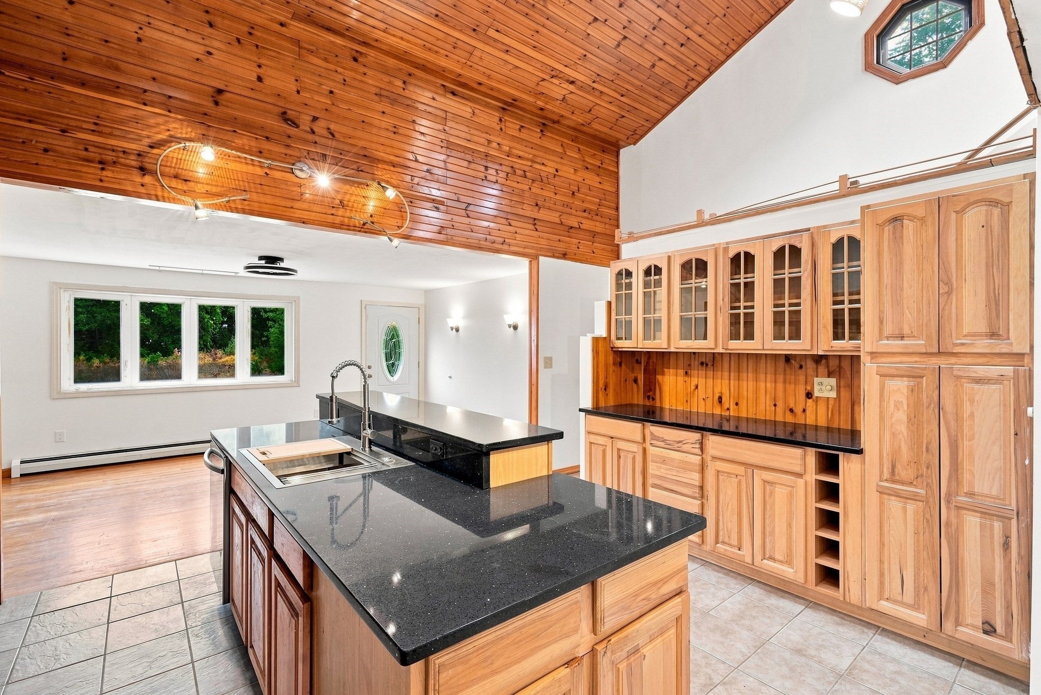 45 Campbell Dr, Easthampton, MA Photo #14