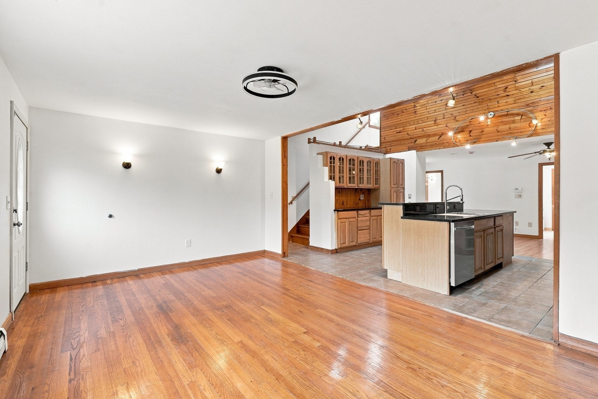45 Campbell Dr, Easthampton, MA Photo #11