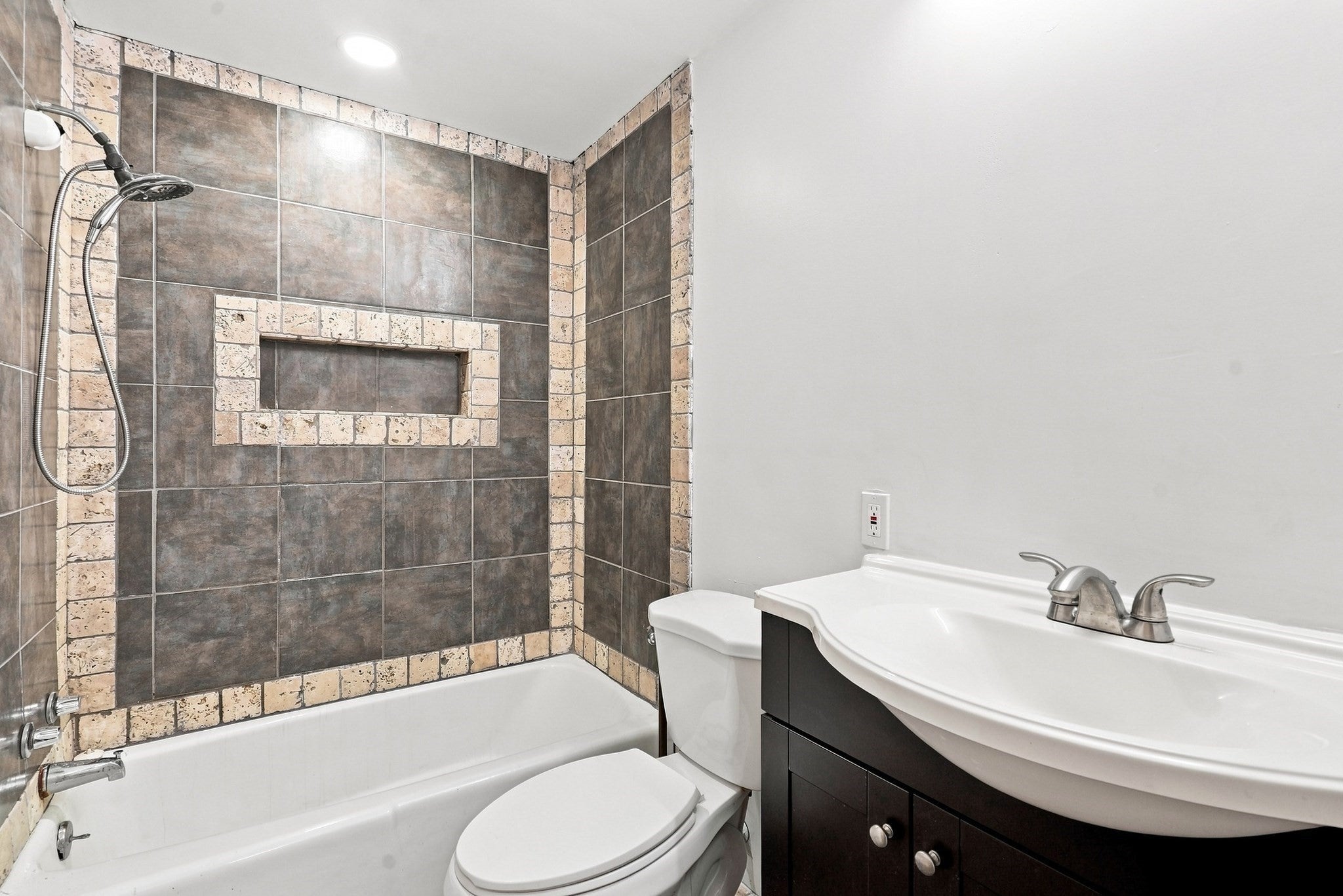 45 Campbell Dr, Easthampton, MA Photo #19