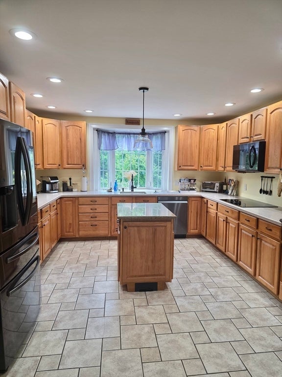 543 Jones Hill Rd, Ashby, MA, 543 Jones Hill Rd, Ashby, MA Photo #10