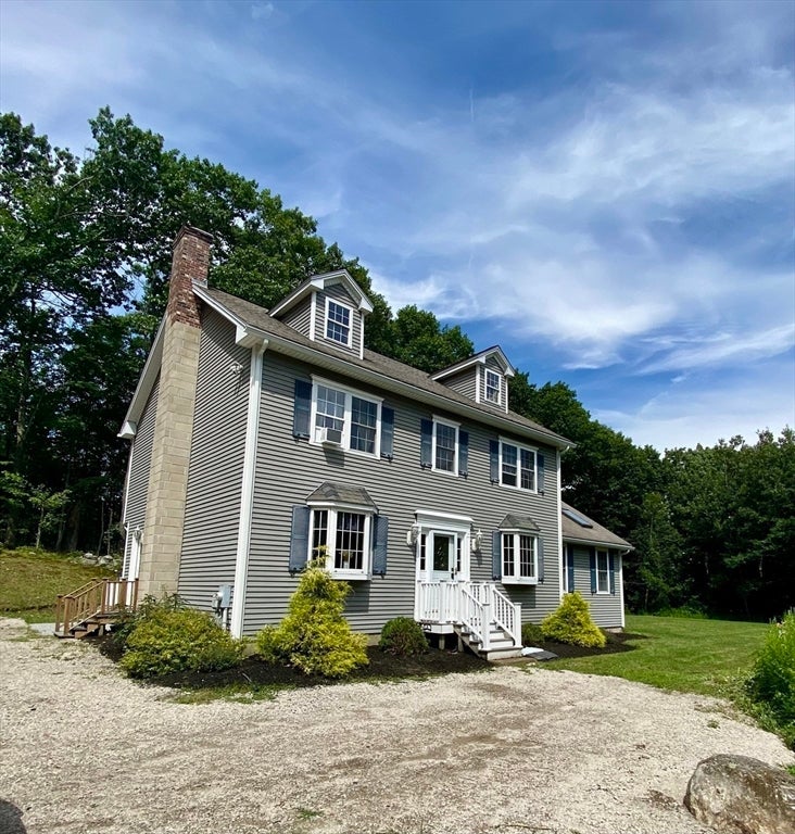 543 Jones Hill Rd