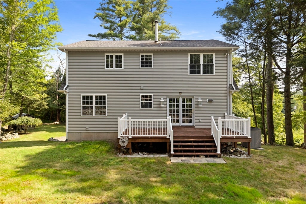 1524 Round Top Rd, Burrillville, RI Photo #31