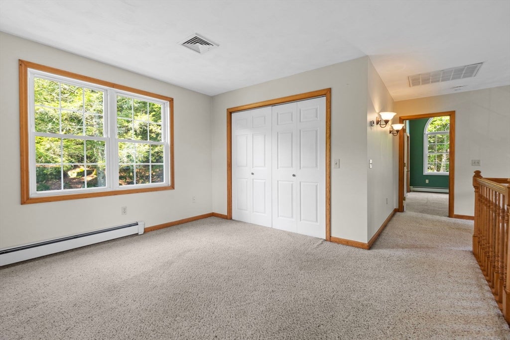 1524 Round Top Rd, Burrillville, RI Photo #22