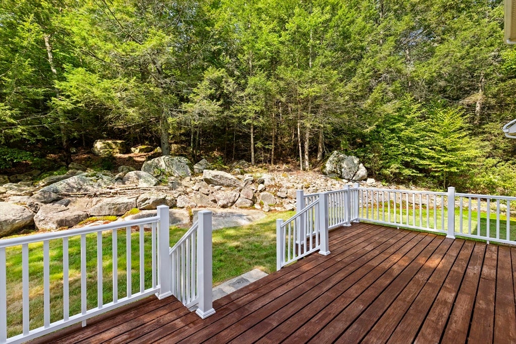1524 Round Top Rd, Burrillville, RI Photo #32