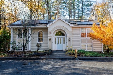 449 Berlin Clinton MA 01510