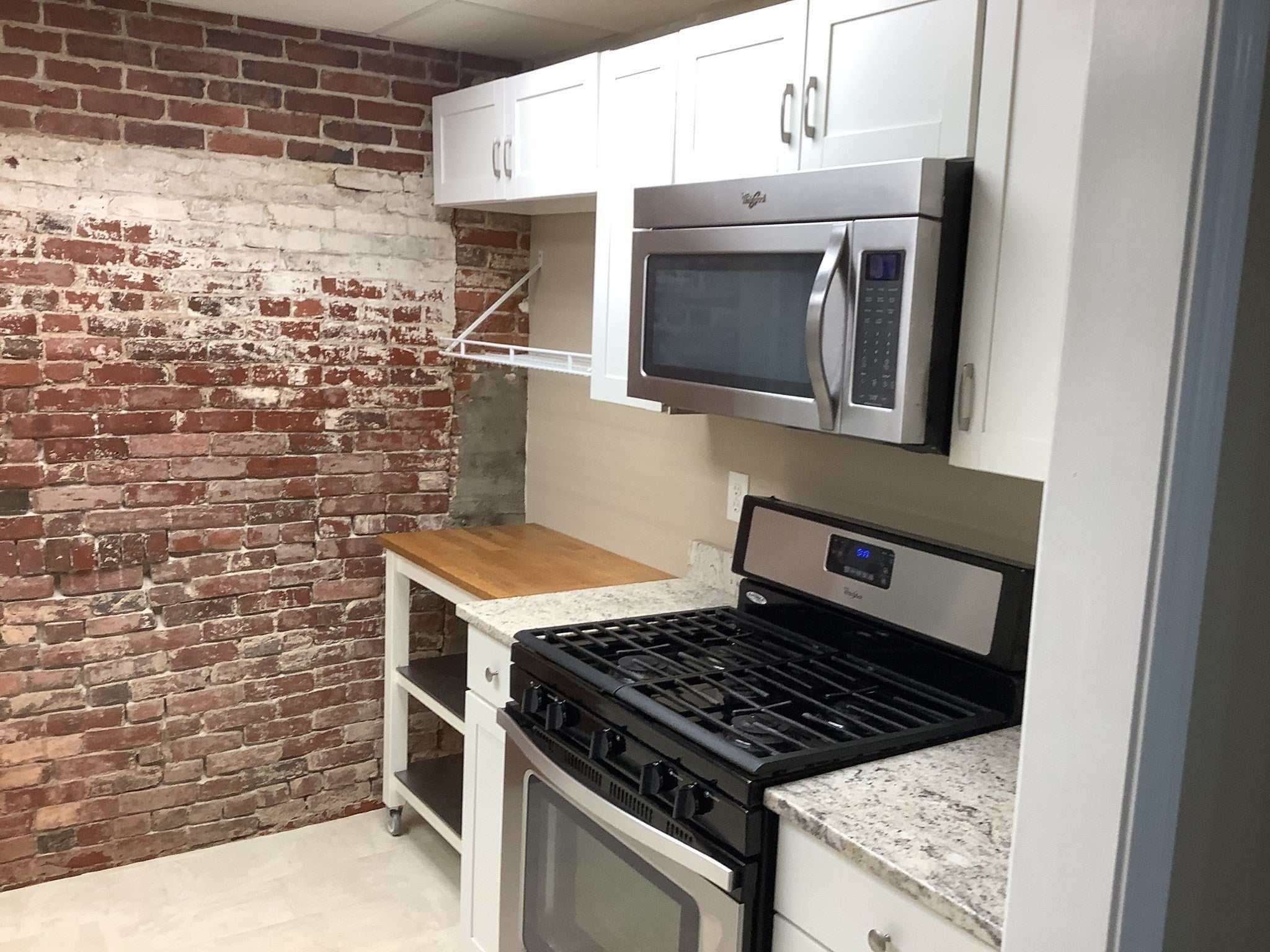 205 Andover ST, Andover, MA Photo #12