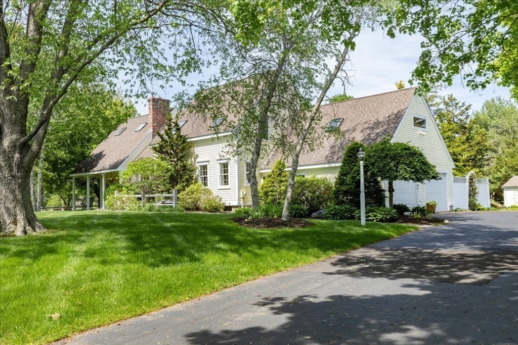 8 Millbrook Lane