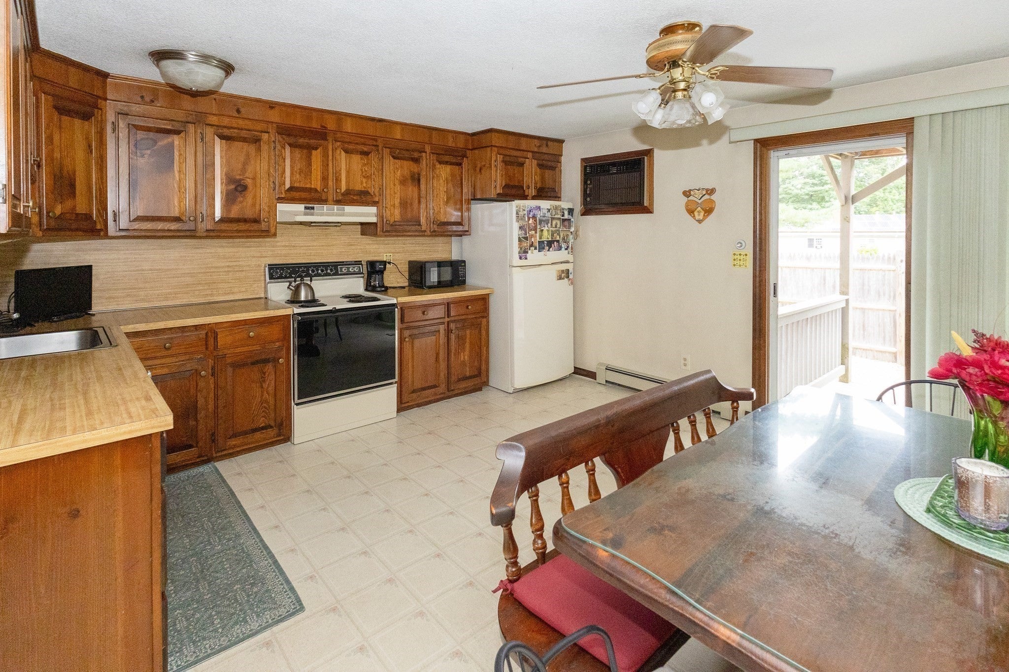 6 Robins St #6, East Bridgewater, MA, 6 Robins St #6, East Bridgewater, MA Photo #6