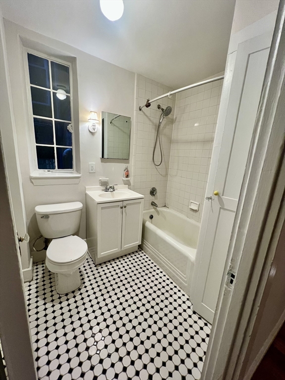 101 Myrtle St #A, Boston, MA Photo #10