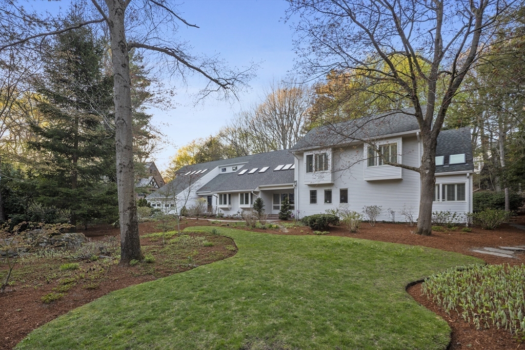 1 Croftdale Rd, Newton, MA Photo #3