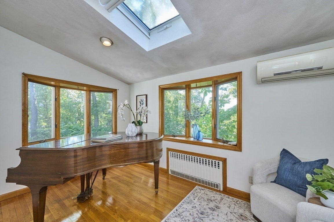 9 Princeton St, Newton, MA, 9 Princeton St, Newton, MA Photo #11