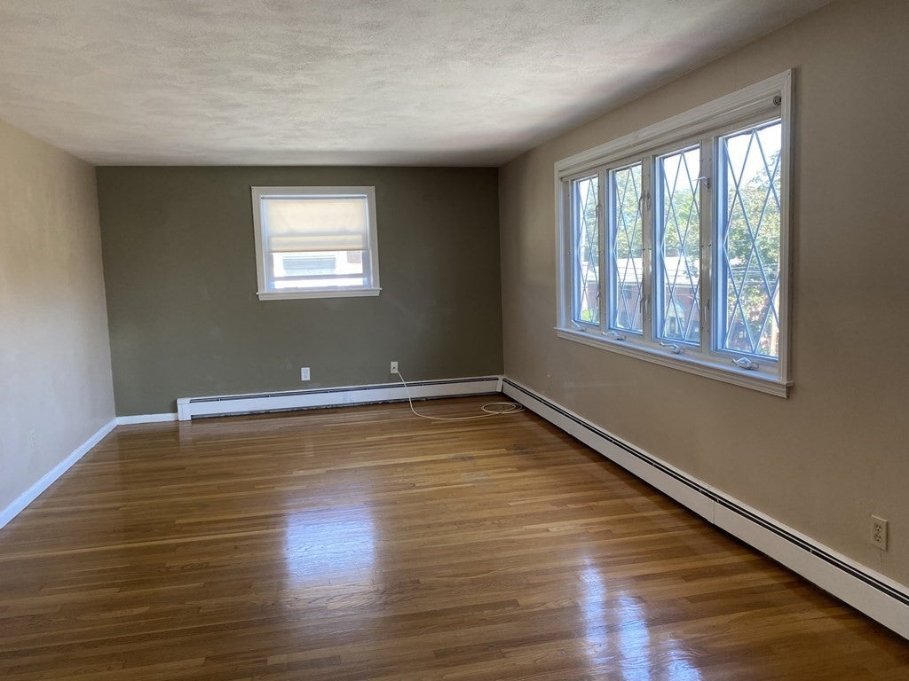 89 Duff St #2, Watertown, MA, 89 Duff St #2, Watertown, MA Photo #2