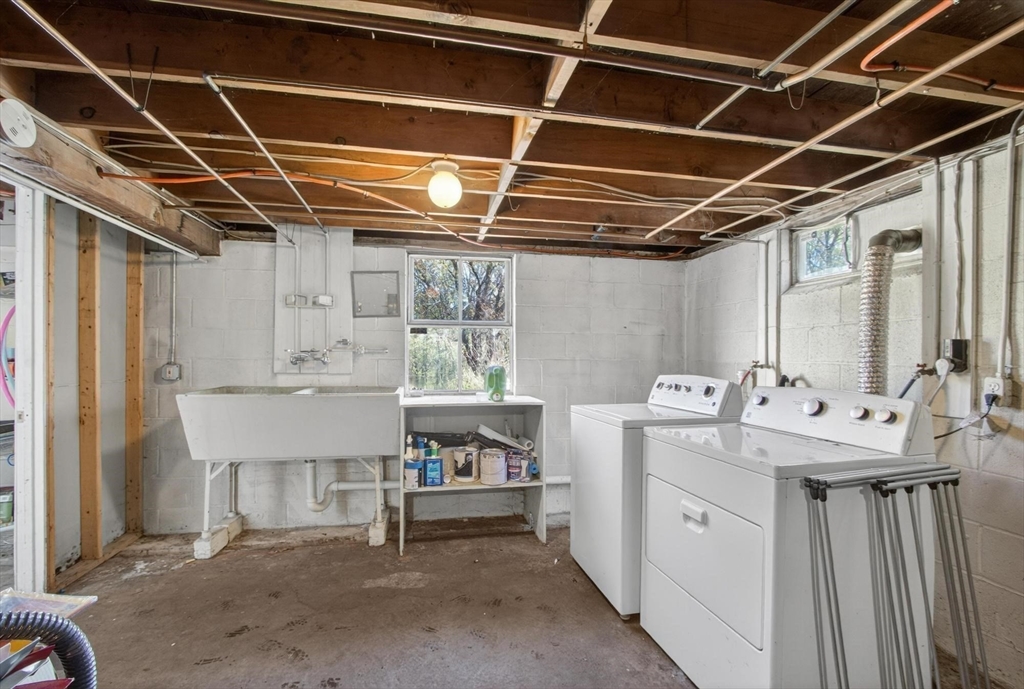 18 Hillside Dr, Lunenburg, MA Photo #19