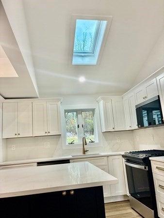322 River Rd