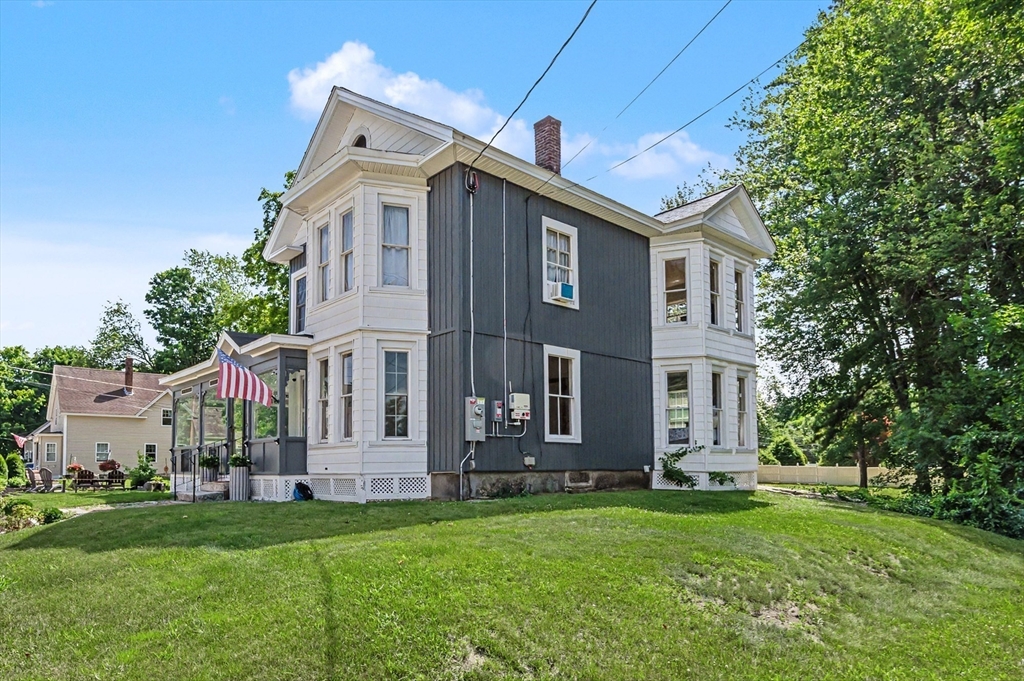 47 Oak St