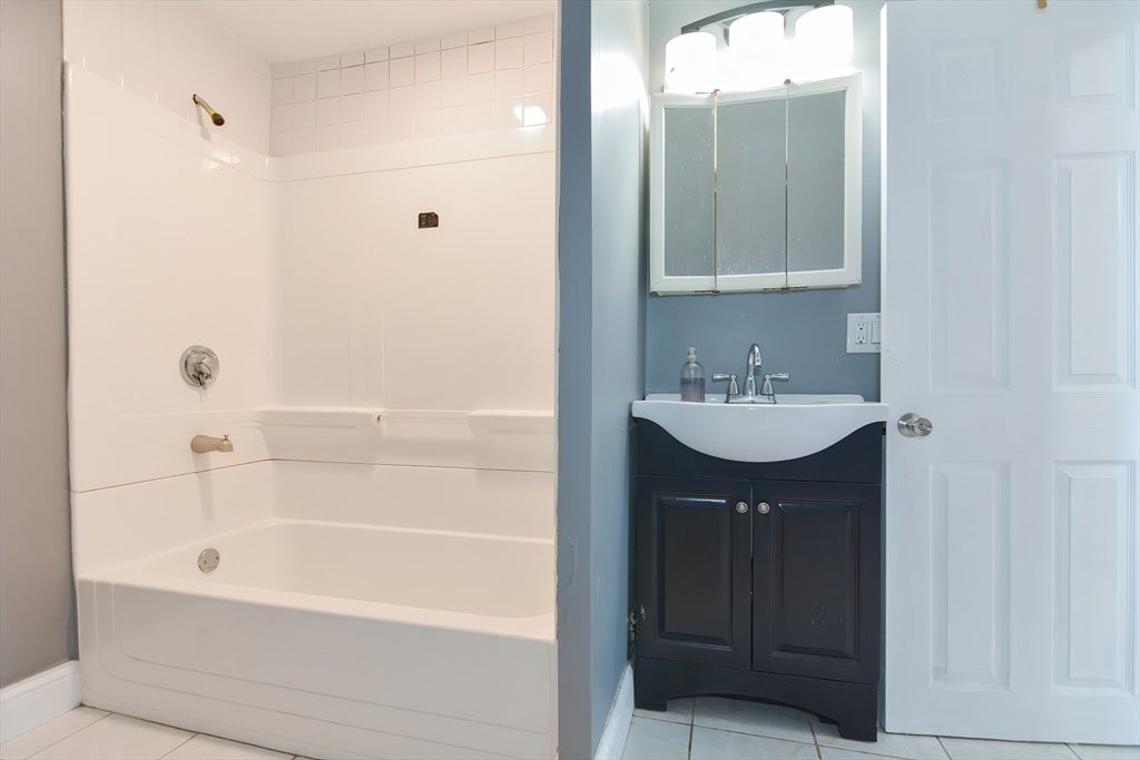 27 Houghton St, Boston, MA, 27 Houghton St, Boston, MA Photo #25